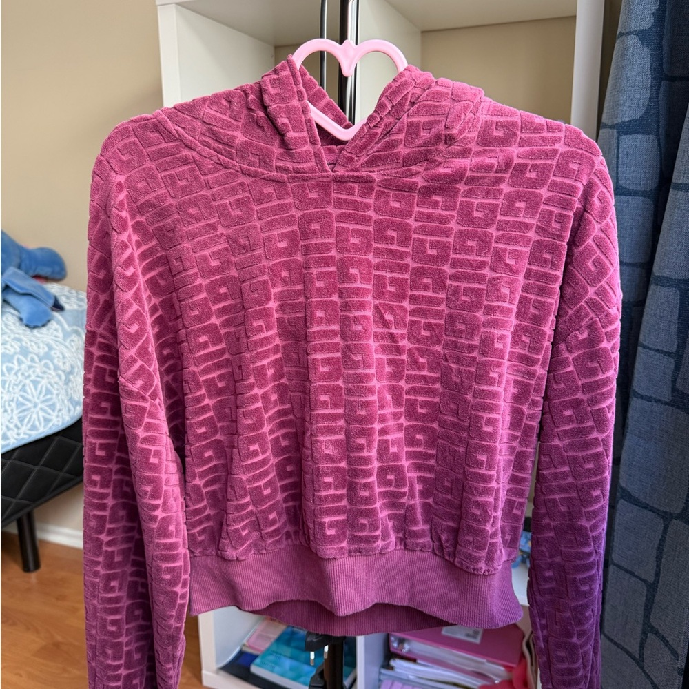 GUESS Velour Embossed Logo Hoodie Sweatshirt Purple Size M